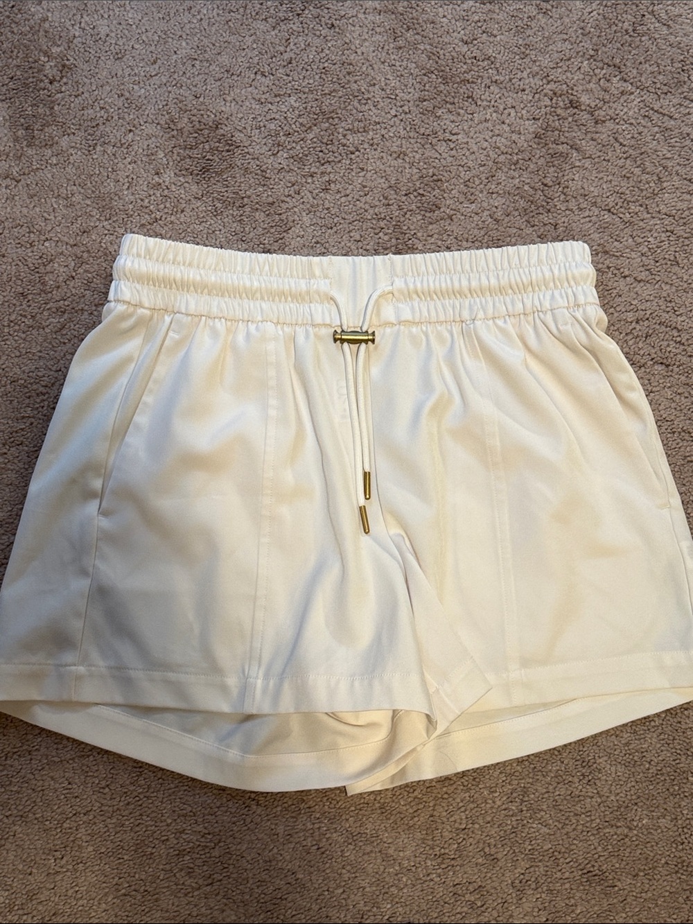 STYLUS Cream Elastic Waist Athletic Shorts with Gold Accents